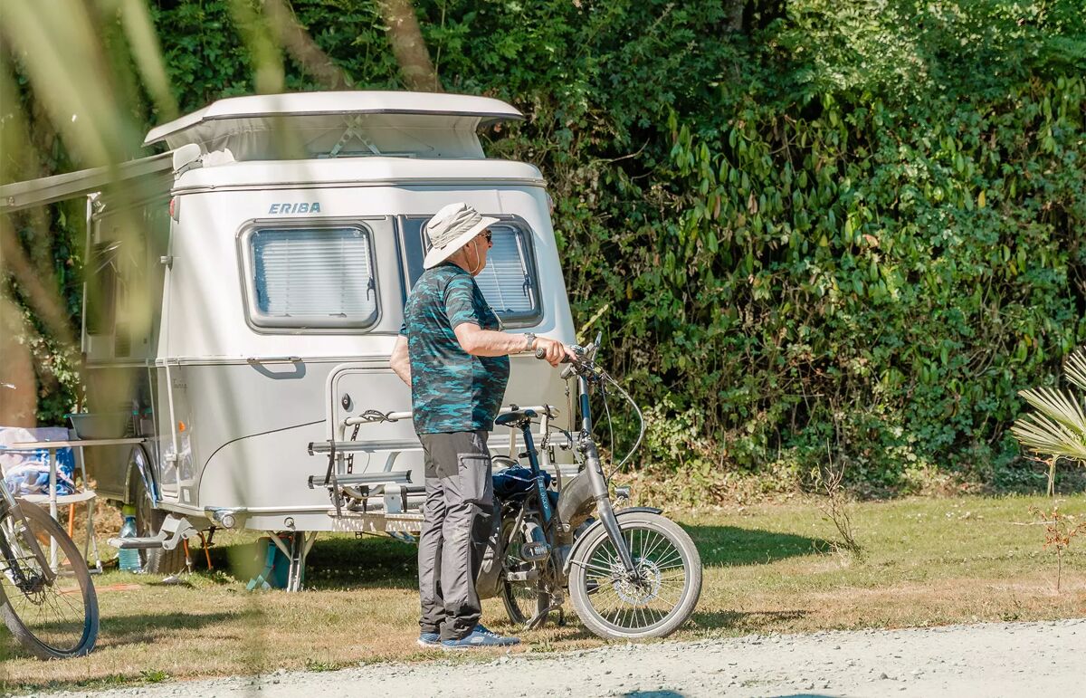 25 - Camping du Canal - Hébergement
