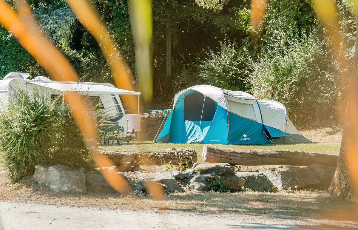 26 - Camping du Canal - Hébergement