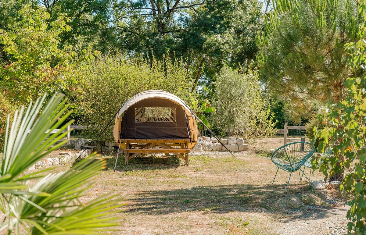 27 - Camping du Canal - Hébergement