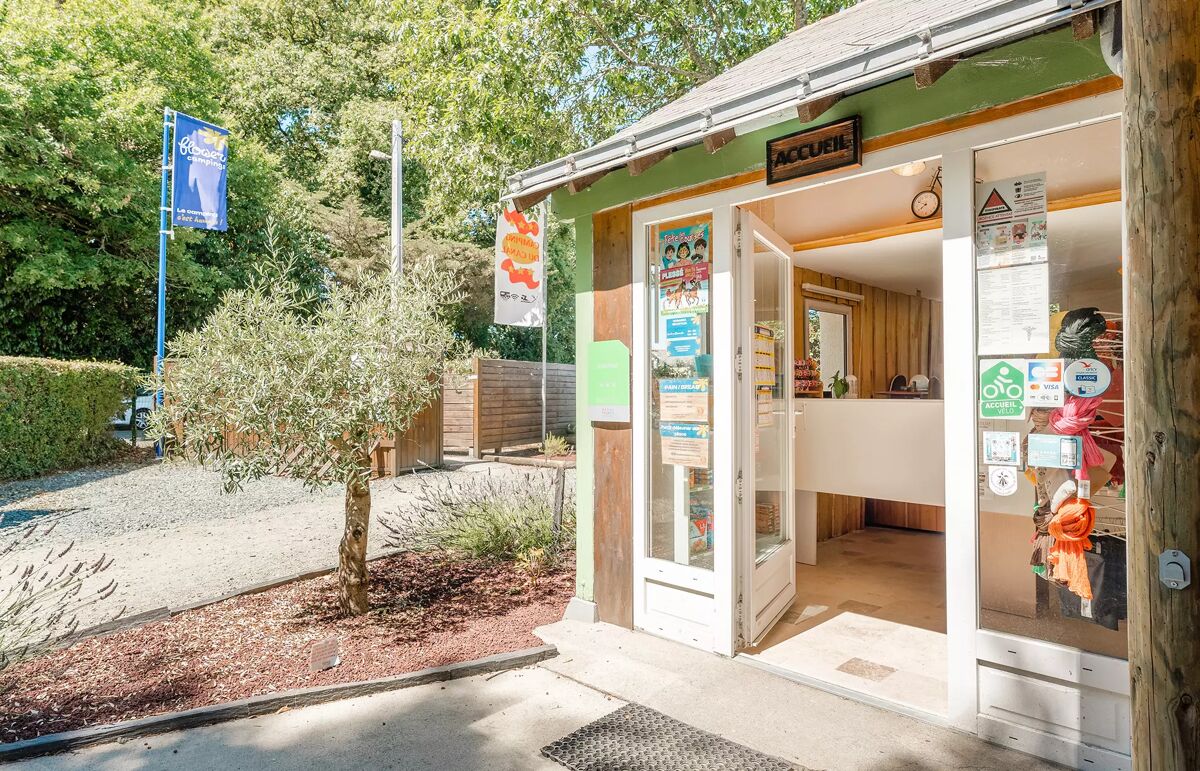 39 - Camping du Canal - Service
