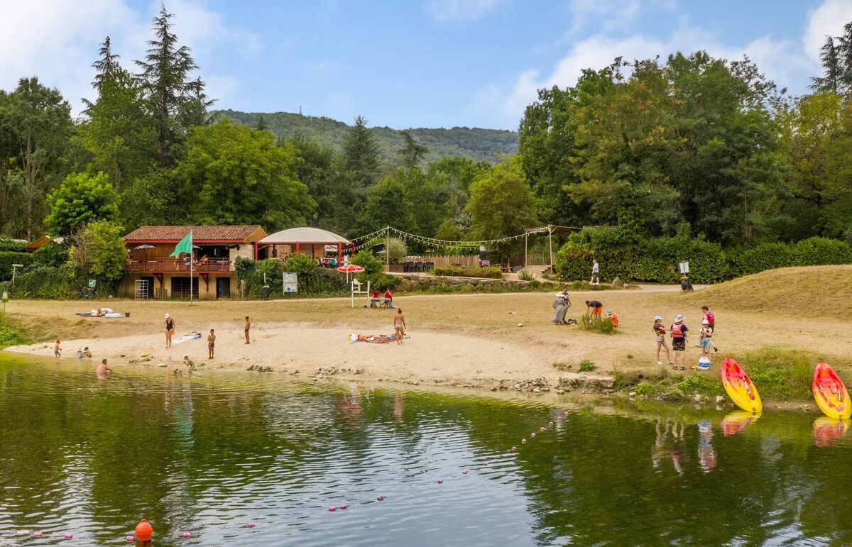 01 - Camping de la Plage - Situation