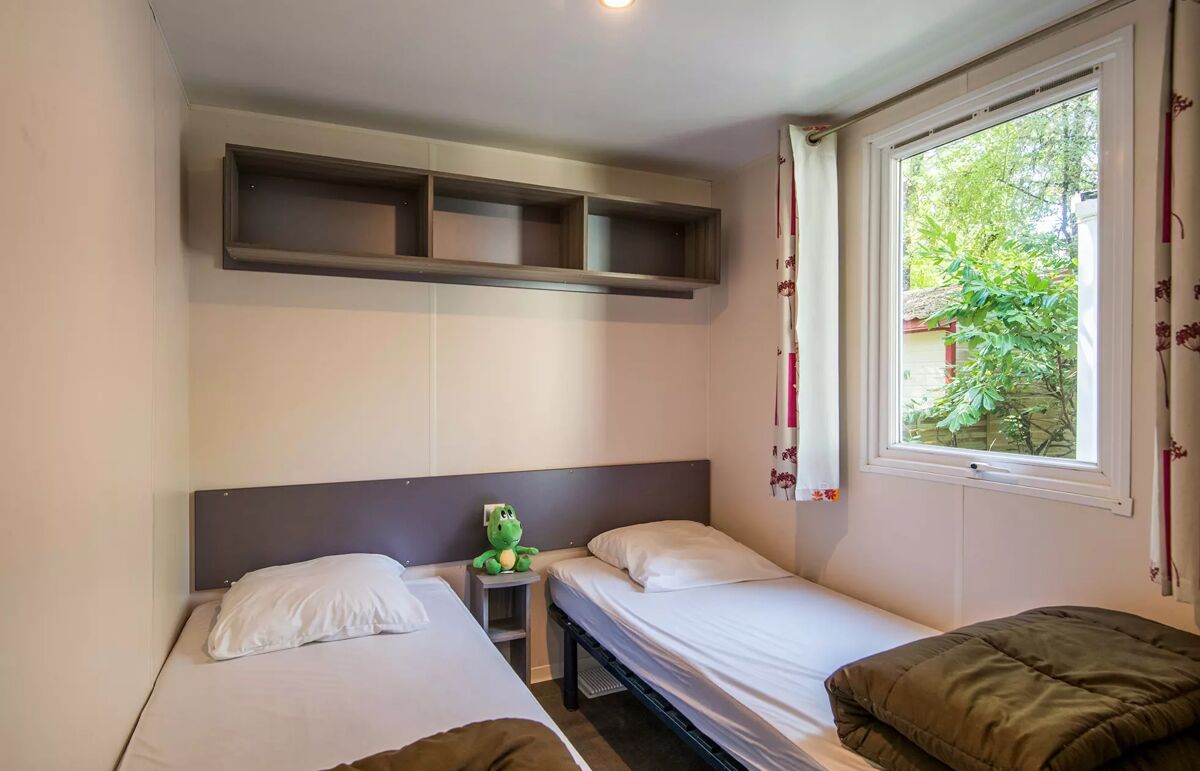 25 - Camping de la Plage - Hébergement