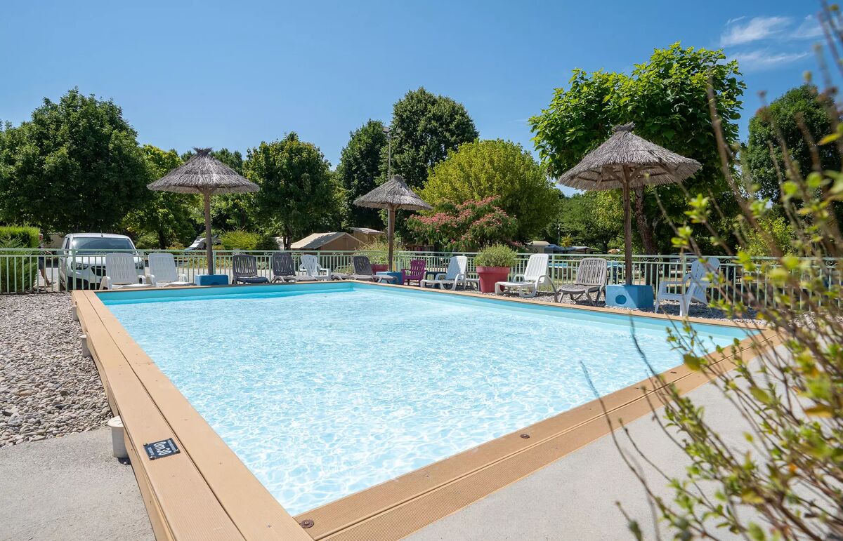 08 - Camping Les Plages de l'Ain - Piscine