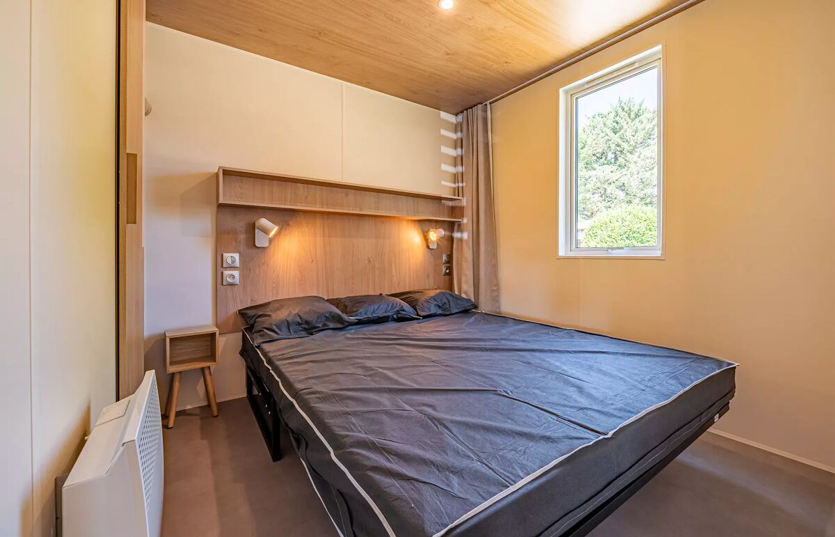 21 - Camping Les Plages de l'Ain - Hébergement